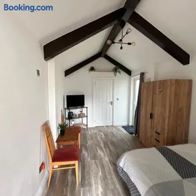 Mountain lodge - Image 4