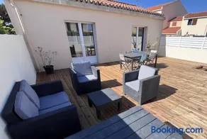 Maison familiale et chaleureuse av 2 chambres et terrasse, quartier chaume pour max 6 pers - Image 1