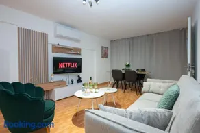 Napa Centrale Suites - Image 5