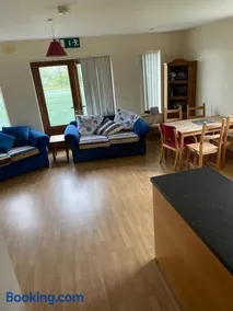 Breesy Centre Apartment - Image 5