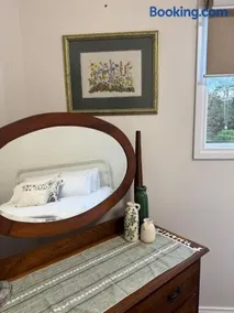 Quiet hideaway, perfect for one or two ! - Image 4