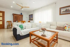 Amelie Apartment - Image 1