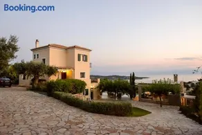 Myrtoan Pelagos Villa - Image 3