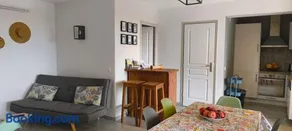 Nice A-C apartment for 6 between the sea and the mountain - Image 3