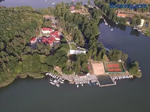 Ośrodek Szkoleniowo - Wypoczynkowy Guzianka - Image 1