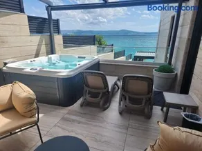 BEACH FRONT VILLA FRAN - DELUXE SEA VIEW SUITE with private jacuzzi # 3 - Image 3