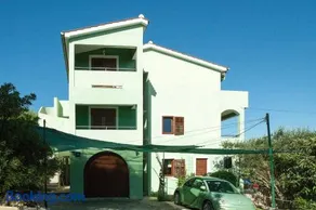 Apartments Miletić - Image 3