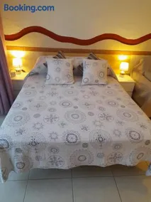 Elana Apartment with FREE WIFI - Image 2