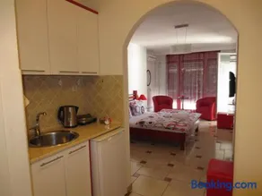 Apartments Jovan city center with free parking - Image 2
