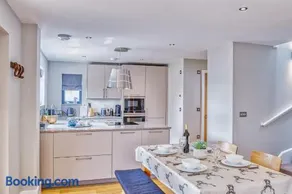 Luxury property with access into Spa on a nature reserve Beaumont Village 5 BV05 - Image 5