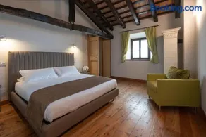 Lis Fadis Wine Relais - Image 2