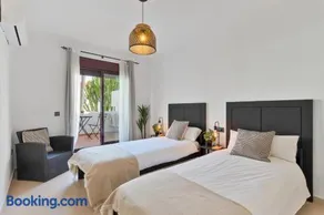Luxe Villa Puerto Banus - Image 4