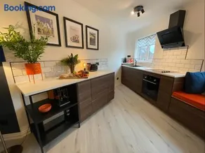 East Walls Apartment - Image 2