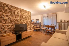 Ampio monolocale con bagno turco - Image 1