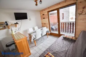 Le Pied des Pistes A13, Joli Studio tout confort 4 pers, vue vallée imprenable, DRAPS NON COMPRIS - Image 2