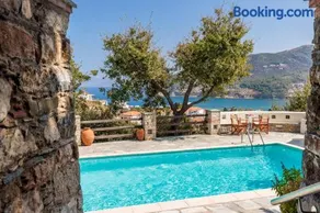 Skopelos luxurious villa "Aloupi" - Image 1