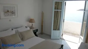 Blue & Sea Studios Apartments - Image 4