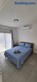 Lovely 1betroom apartment near the beach - Image 3
