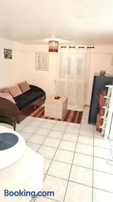 3 rue Maurice Utrillo - Image 1