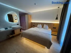 Hotel Des Alpes - Image 5