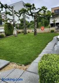 Appartement avec jardin - Piscine, uniquement sur réservation à 1h d'Interlaken - Image 2