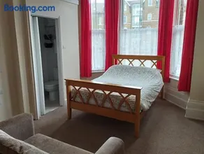 sunnylodge - Image 4