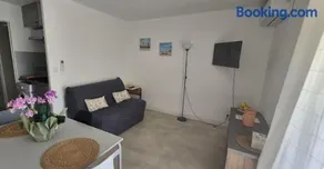 Les Sablettes Plage à 400 m Piscine surveillée Parking Clim - Image 3