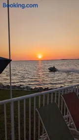 Newly remodeled condo with sunset views! Family owned and managed to make your stay the best it can be! - Image 2