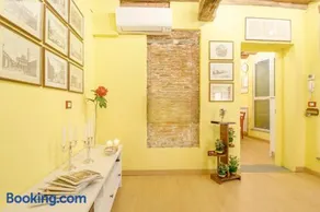 CozyBricks in Lucca - Apartments in Lucca Historical Center - Air Cond & WiFi - - Image 3