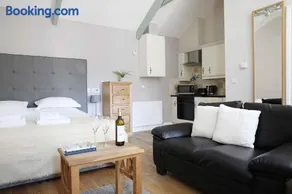 Avocet Cottage - Image 1