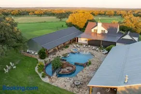 Bent Oak Highland Ranch and Concierge Services - Image 1