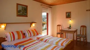 Gasthaus Trifelsblick - Image 2