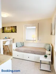 Ferienwohnung Marie - WLAN, Küche, im Ortskern, Einkaufsläden in der Nähe - Image 3