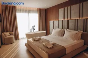 Flar Boutique Hotel - Image 1