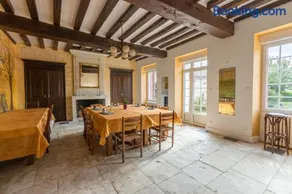 Maison accueillante à Mouterre-Silly avec jardin et cheminée - Image 5