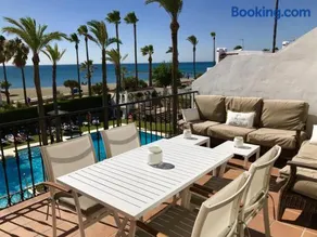 2204-Luxury apt on the beach,new,on duquesa port! - Image 1