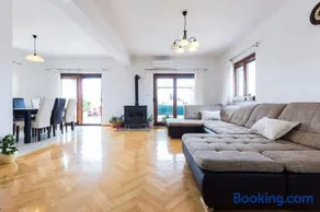 Holiday Home Lota - Image 2