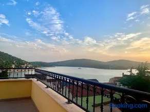 Holiday Home Panorama - Image 3