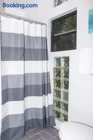 Signature Villa Island Paradise Apartments - Limited Time Offer - Image 2