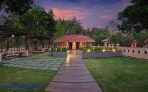 MeruVann, Kanha National Park - Image 1