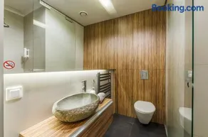 LupoApartments Kosynierów Klimatyzacja Dostęp na Kod - Image 1