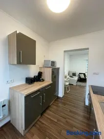3 Wohnungen in einem Haus, ideal bis 14 Personen - Image 3