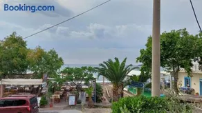 Sea La Vie Beach House - Image 3