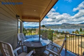 Semi-Lakefront Luxury Retreat In Blind Bay, Bc Cottage - Image 2