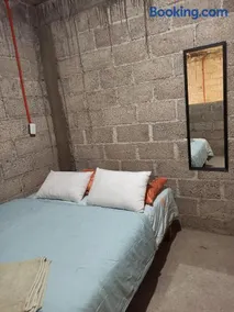 Casita rústica Tequis - Image 1