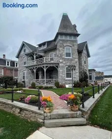 Willough Bed and Breakfast - Image 1