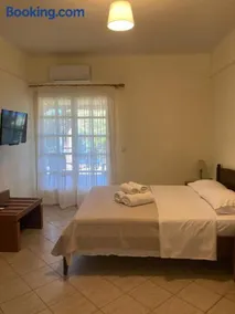 Villa Kastri Apartments - Image 2