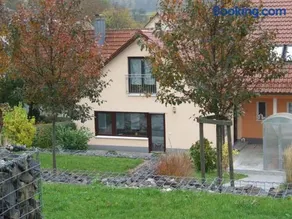 Ferienhaus Dorfglück Bischof 97633 Sulzfeld-Leinach - Image 1