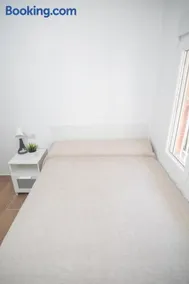 Winahost Habitaciones Emilio Gasco - Image 1