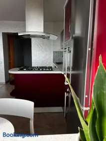 Apartment near Old Town 1km self-check-in free parking - Image 2